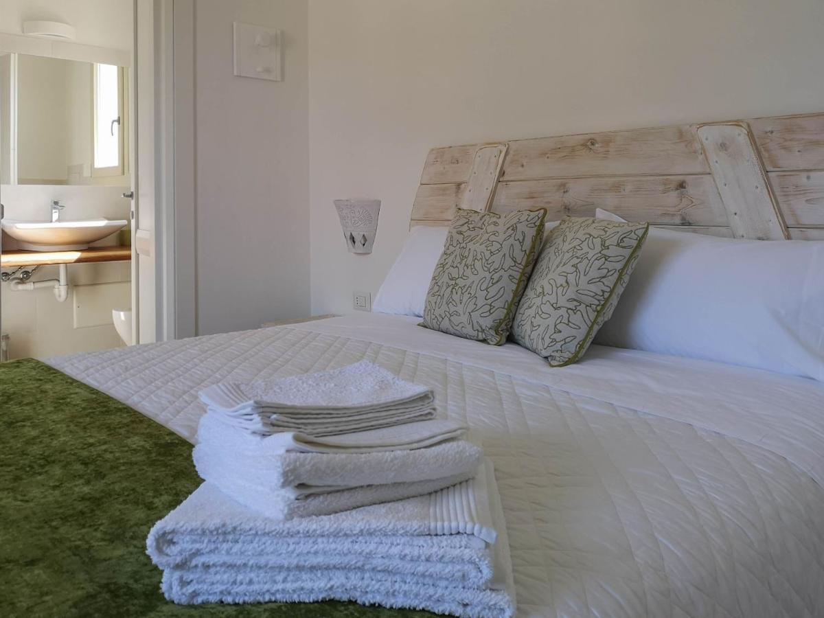 Limone Bed & Breakfast San Teodoro (Sardinia)