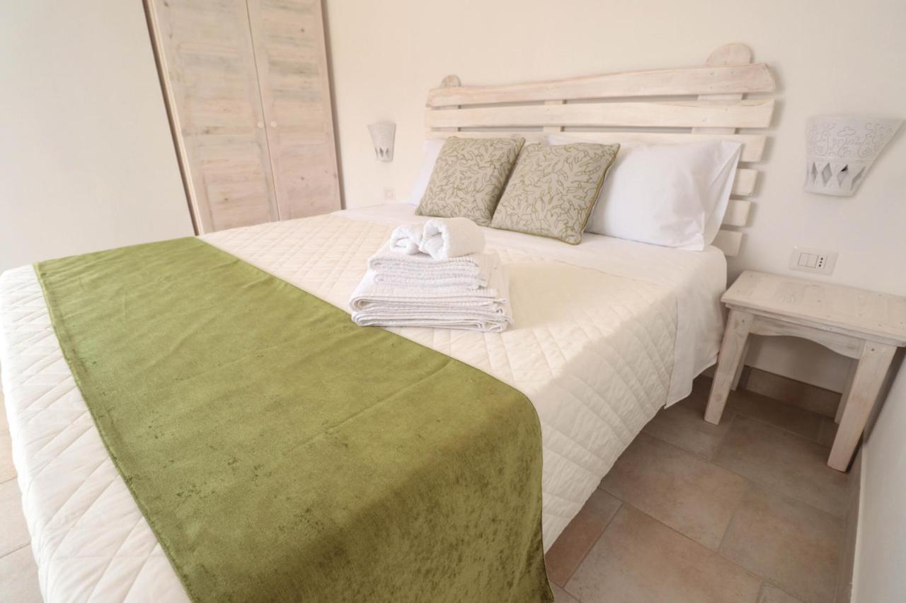 Limone Bed & Breakfast San Teodoro (Sardinia)
